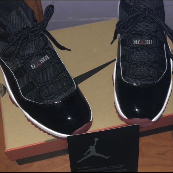 Retro Jordan Bred 11 2019 - Picture 1 of 3